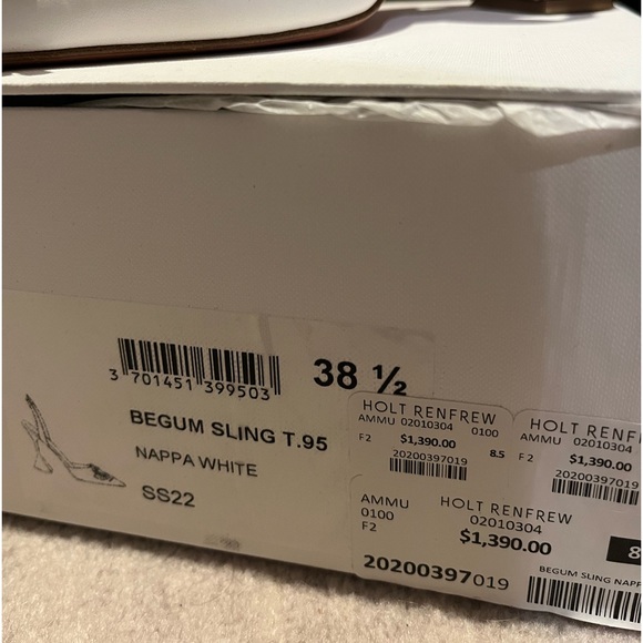 ** sold. Amina Muaddi Begum slings 38.5 - Picture 6 of 8